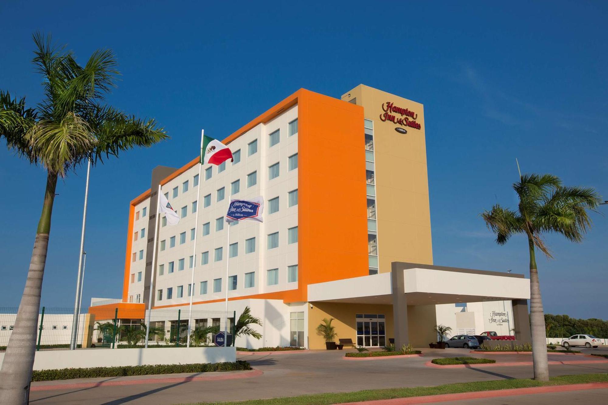 Hampton Inn & Suites By Hilton Paraíso Exteriör bild